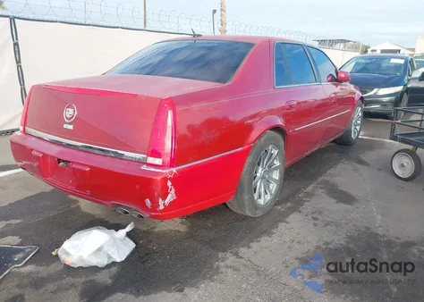 2006 Cadillac Dts Performance z USA, uszkodzony, nr VIN 1G6KD57956U230233